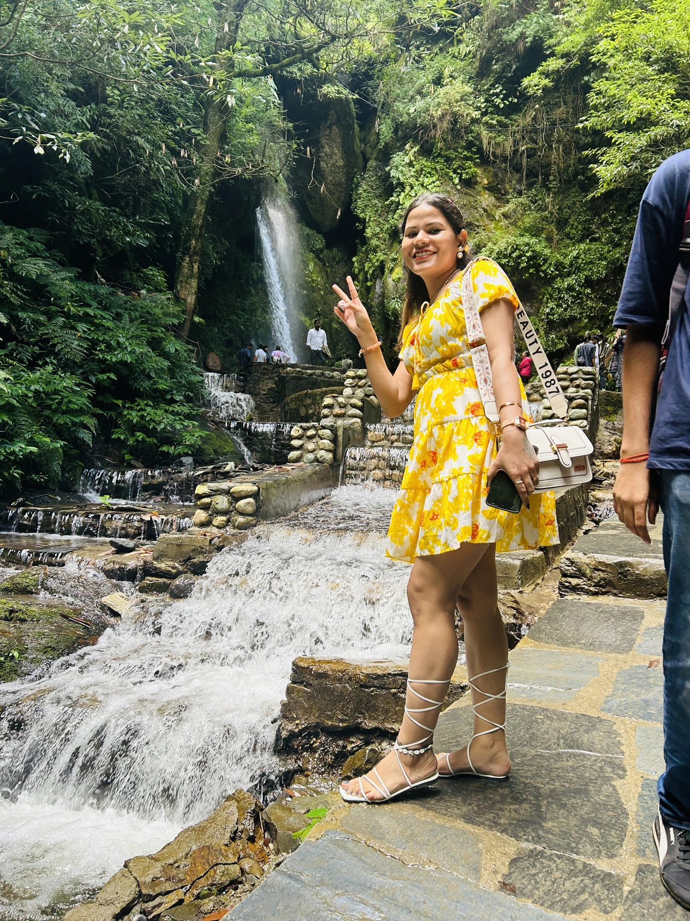 Jibhi Group Tour — Christmas & New Year photo 4